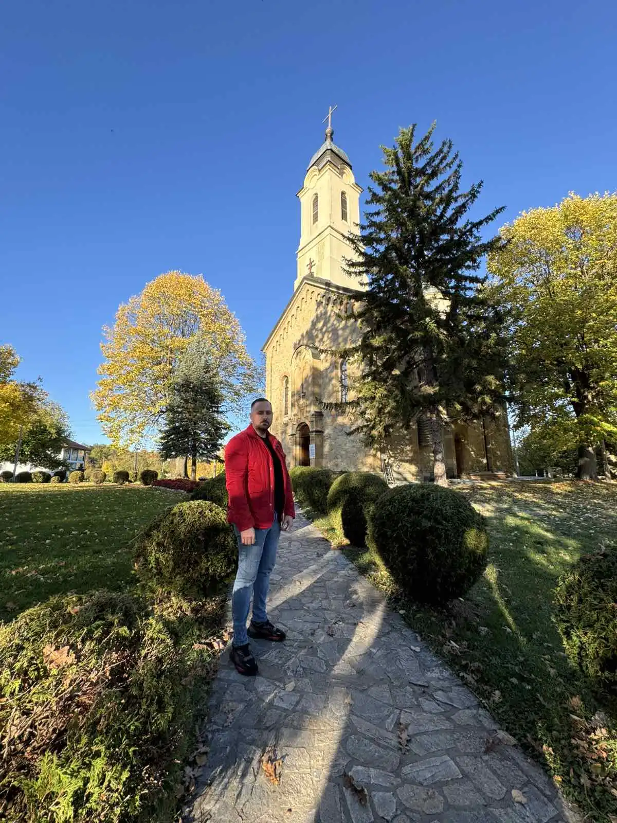 Crkva Svetih apostola Petra i Pavla
